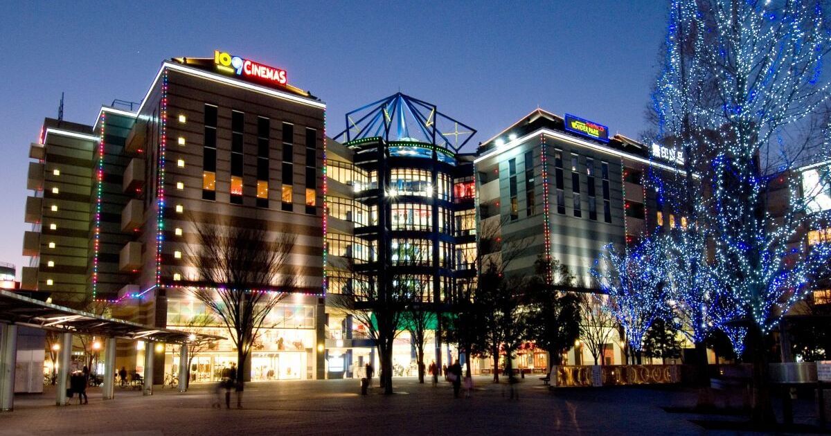 センター南の夜